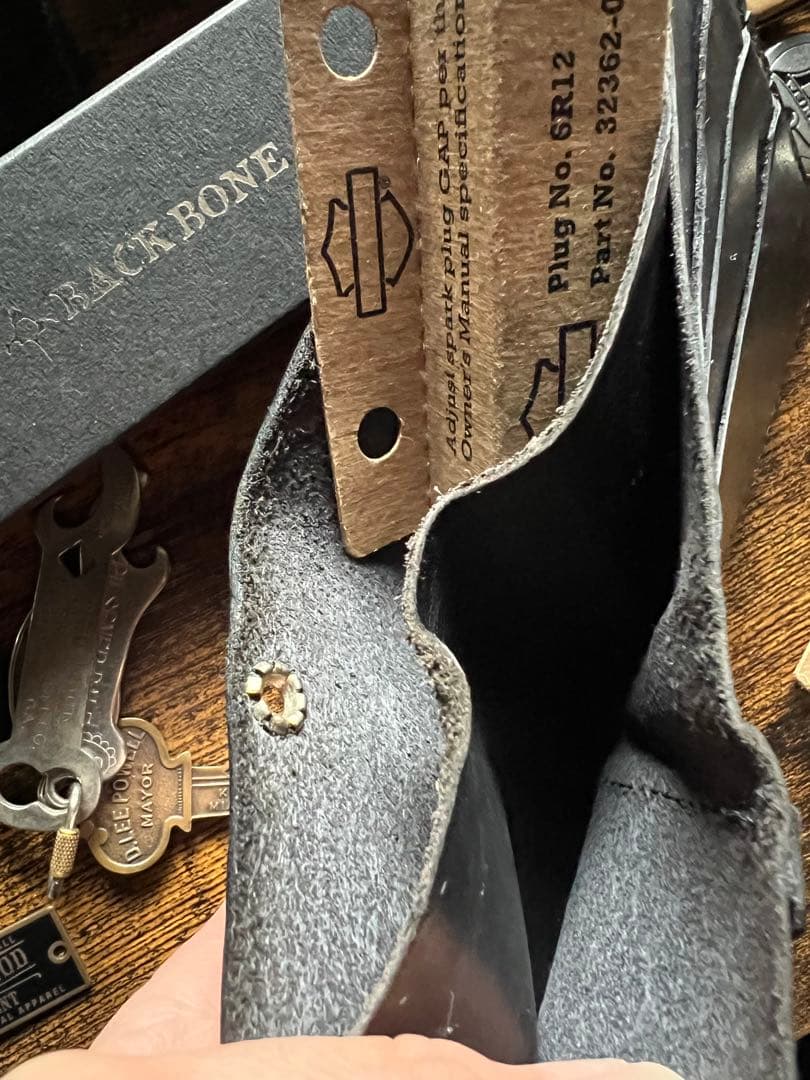 鉾 BACKBONE × HTC コラボ　レザーウォレット　財布