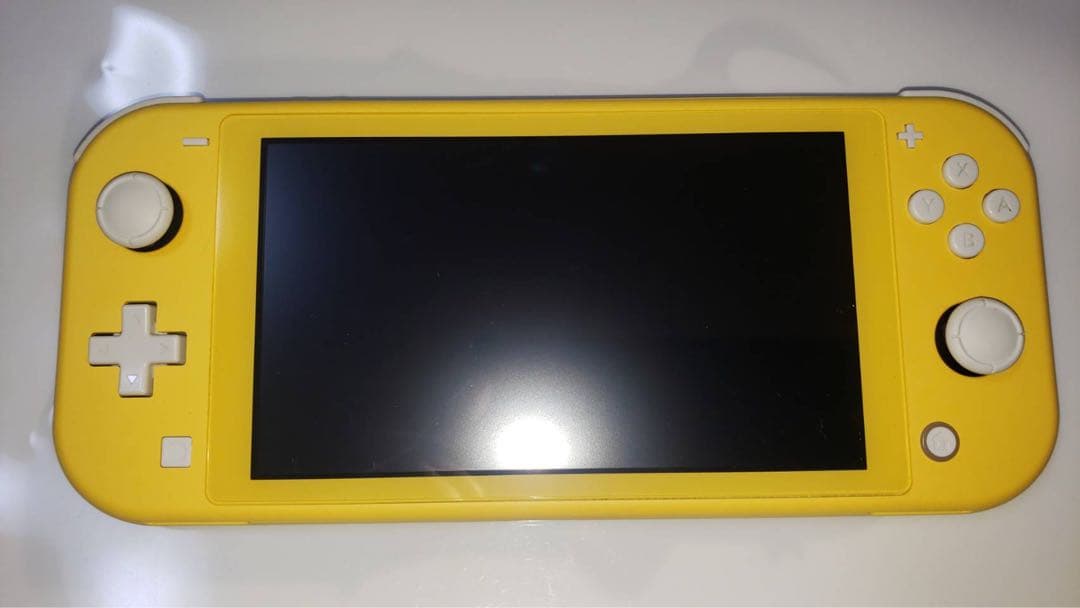 Nintendo Switchライト 本体 イエロー ジャンク