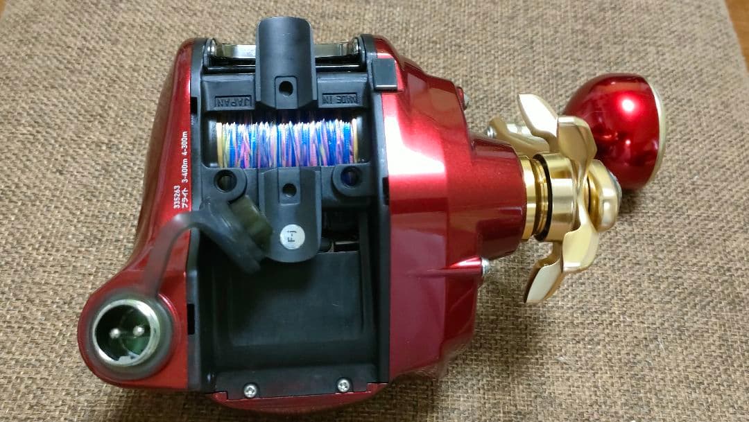 t*2様 【美品】Daiwa SEABORG 300MJ 電動リール 20シーボ