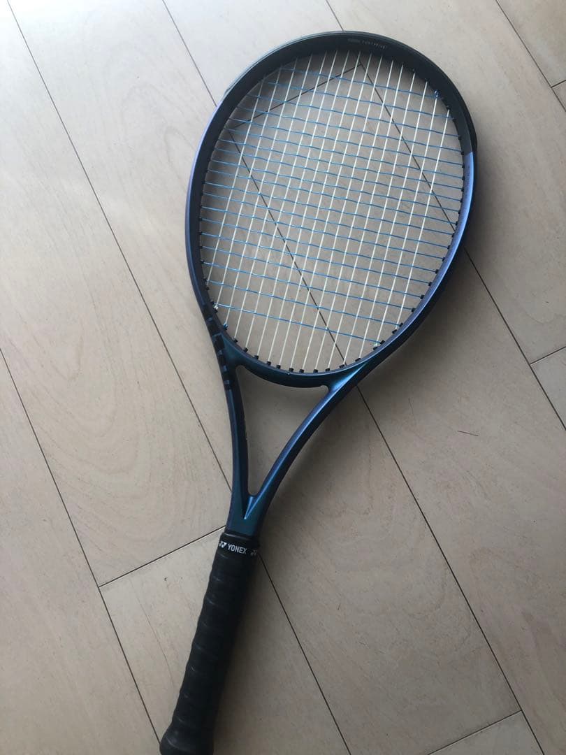 ULTRA100L & PURE DRIVE＋　2本セットナイロンガット2個つき