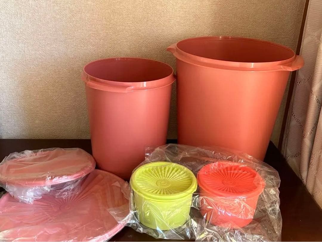Tupperware マキシクイーンデコレーター、　マキシ、ミニデコレーター