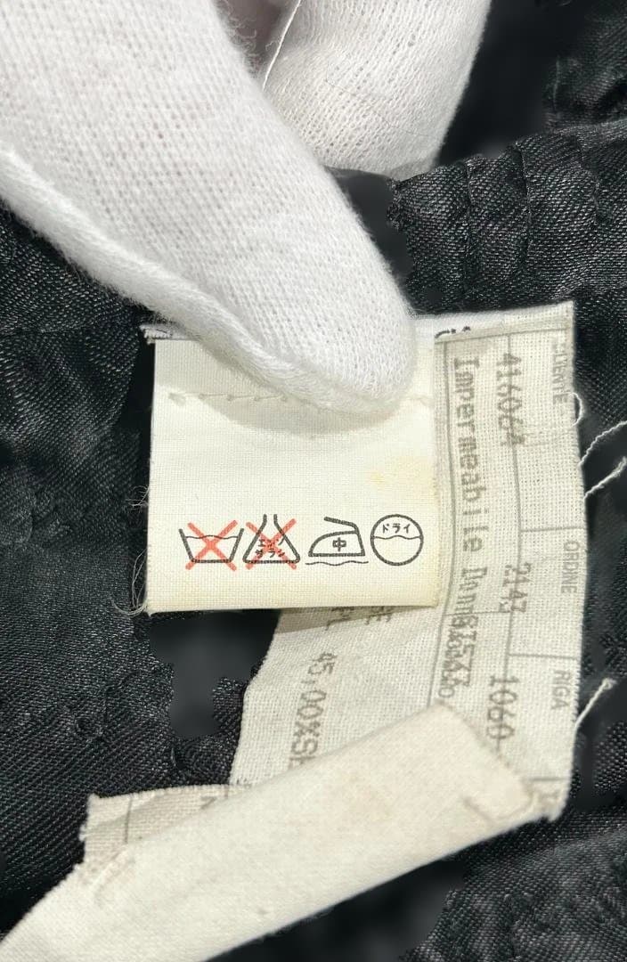 GIANNI VERSACE　ジャンニヴェルサーチ　バロック柄シルクコート