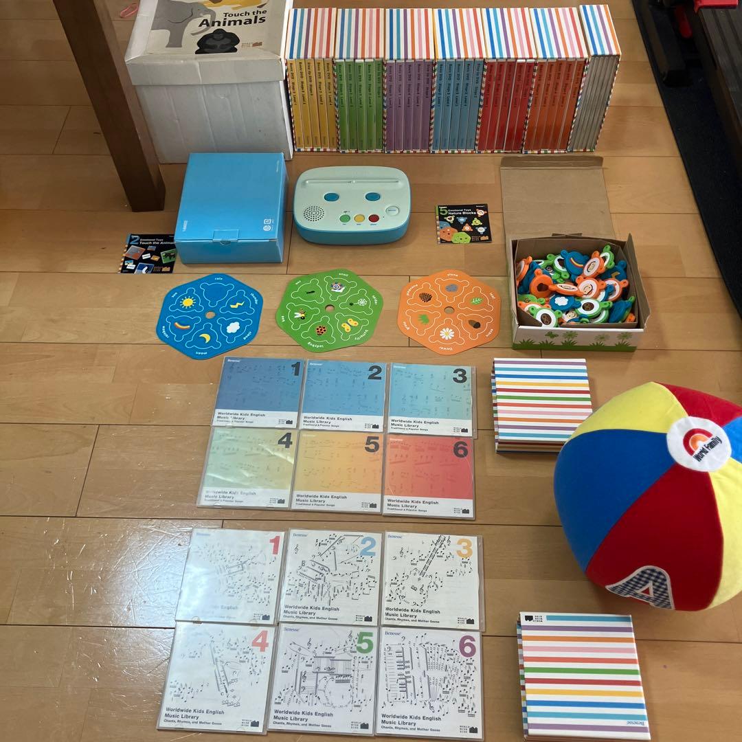 大特価★ほぼ未使用DVDとCD！ワールドワイドキッズ　ほぼフルセット　英語教育