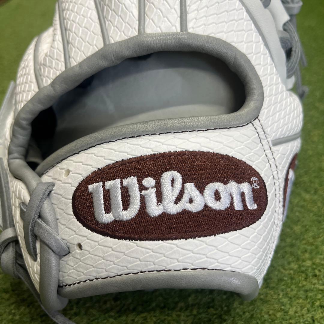 【Wilson】軟式用グラブ Wannabe Hero DUAL 86型　内野手