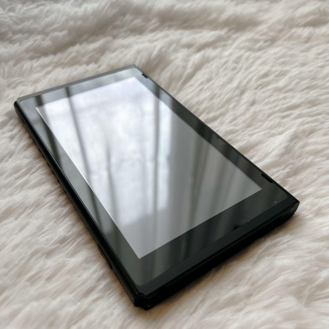 【美品】Nintendo Switch 本体 2017年製 液晶キズなし