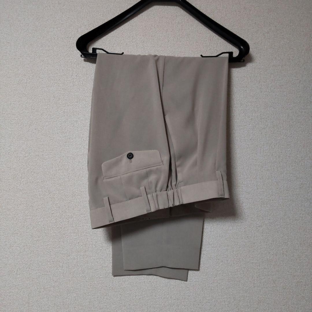 ユナイテッドトウキョウ リネンセットアップ ベージュ