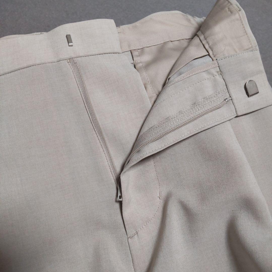 ユナイテッドトウキョウ リネンセットアップ ベージュ