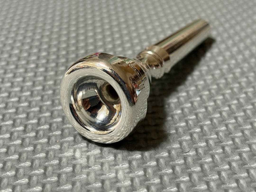 NY Classic ニューヨーククラシック　トランペット　マウスピース　3M