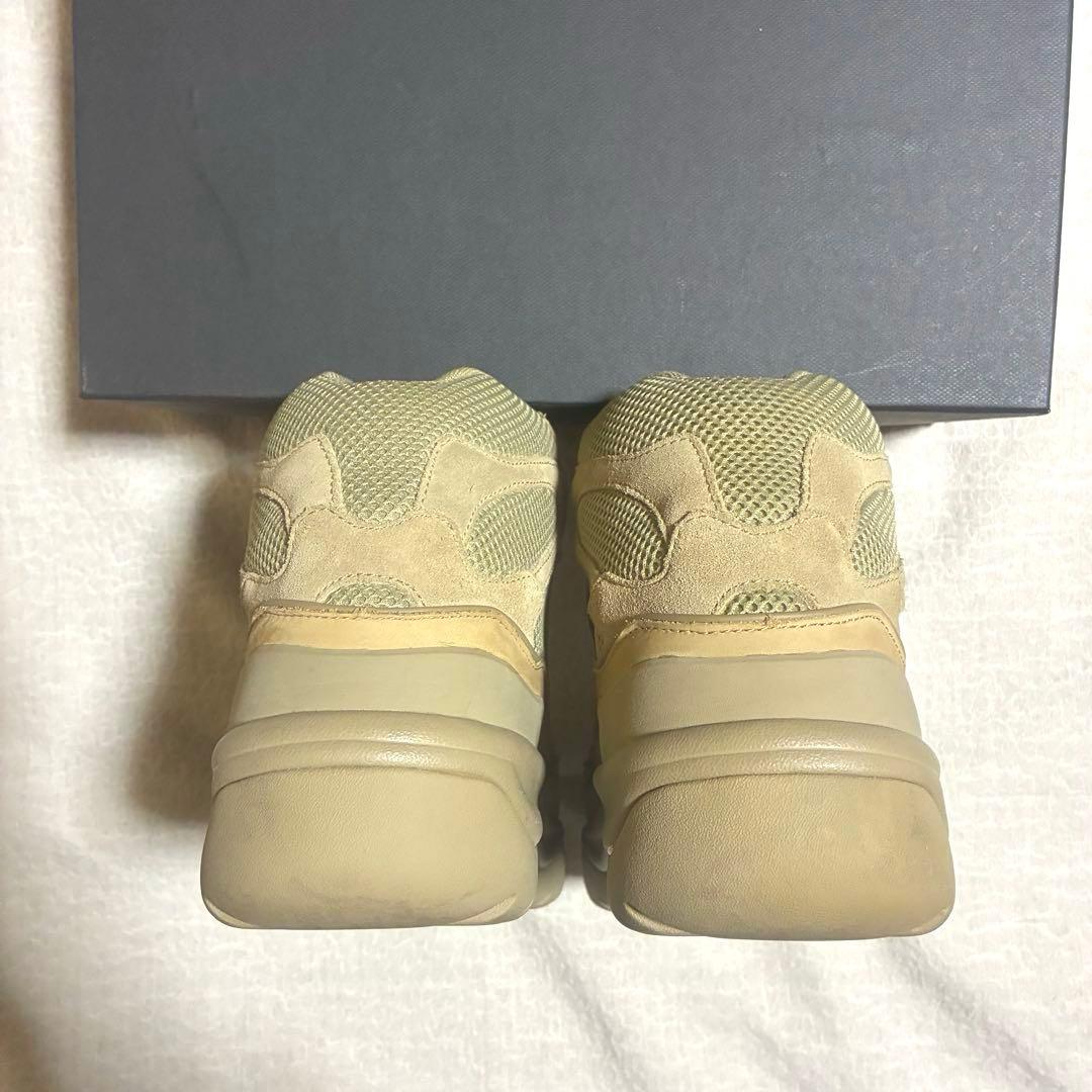 yeezy season 6 desert boots ベージュ