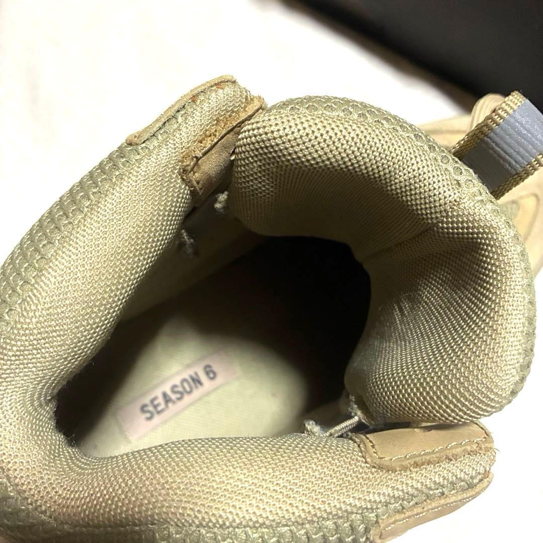 yeezy season 6 desert boots ベージュ