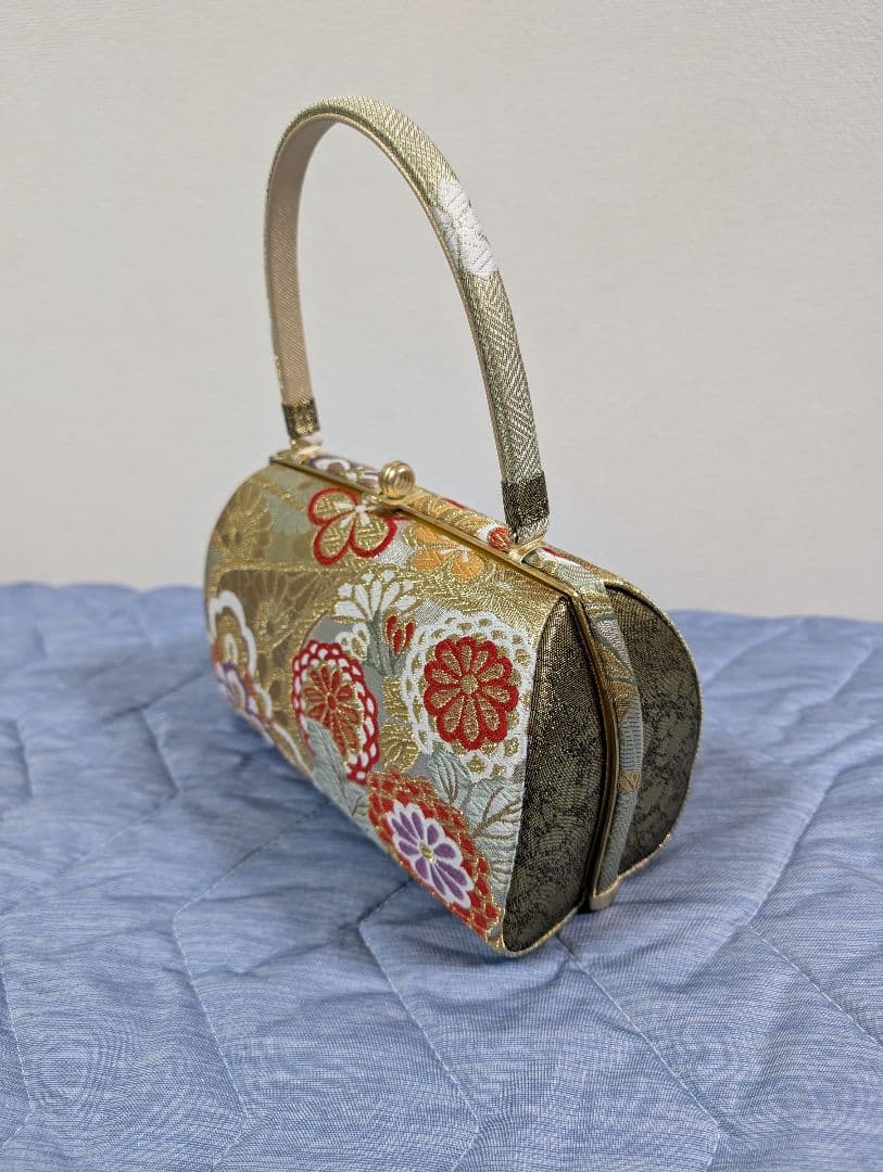 花柄刺繍の和装用バッグと下駄セット/成人式