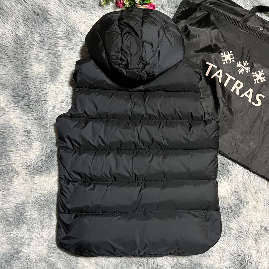 未使用　23AW TATRAS ダウンベストPOSEIDONE 紺　03 L