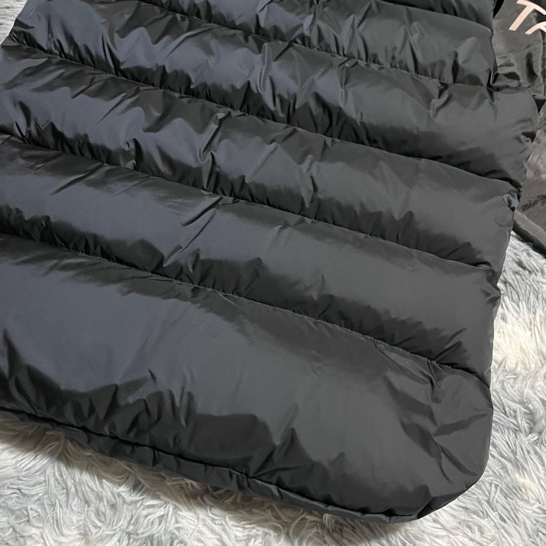 未使用　23AW TATRAS ダウンベストPOSEIDONE 紺　03 L