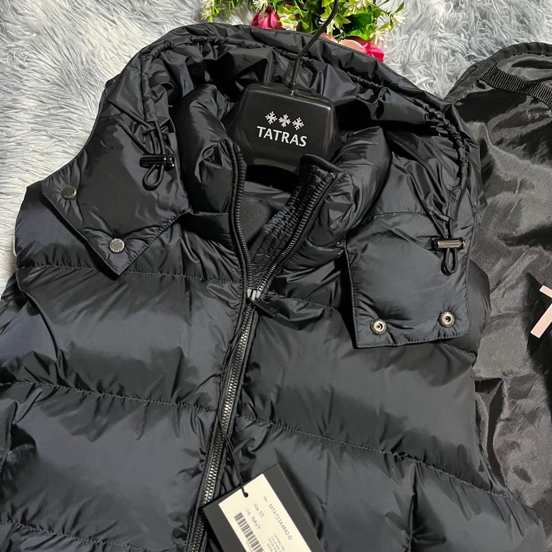 未使用　23AW TATRAS ダウンベストPOSEIDONE 紺　03 L