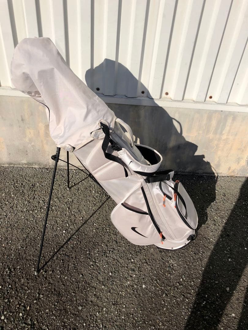 Nike スタンドキャディーバック