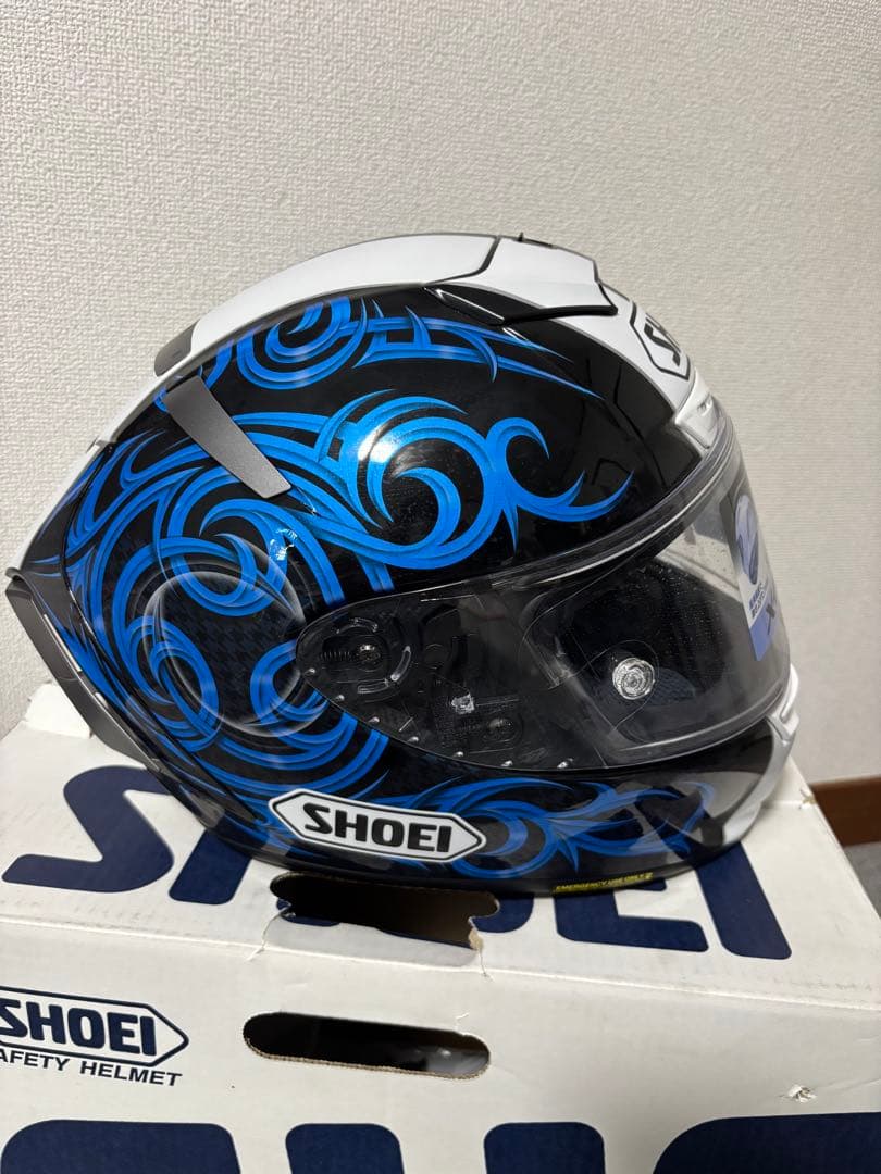 と*ぴ様 超美品　SHOEI X-Fourteen フルフェイスヘルメット　tc