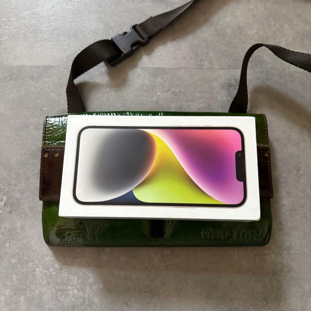 バッグ 00s miumiu archive enamel shoulder bag