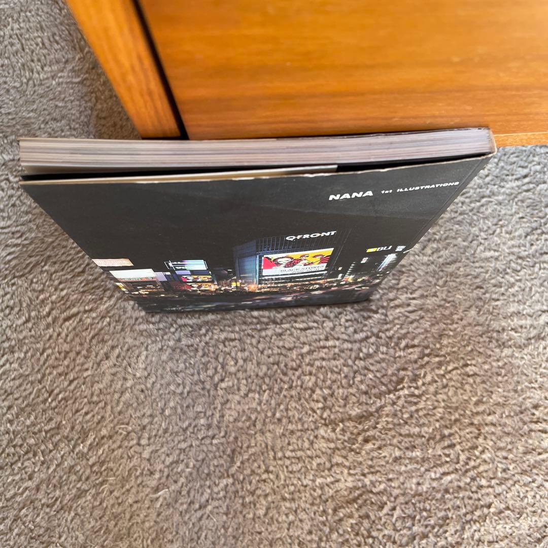 NANA 1st イラスト集 初版限定版ステッカー付