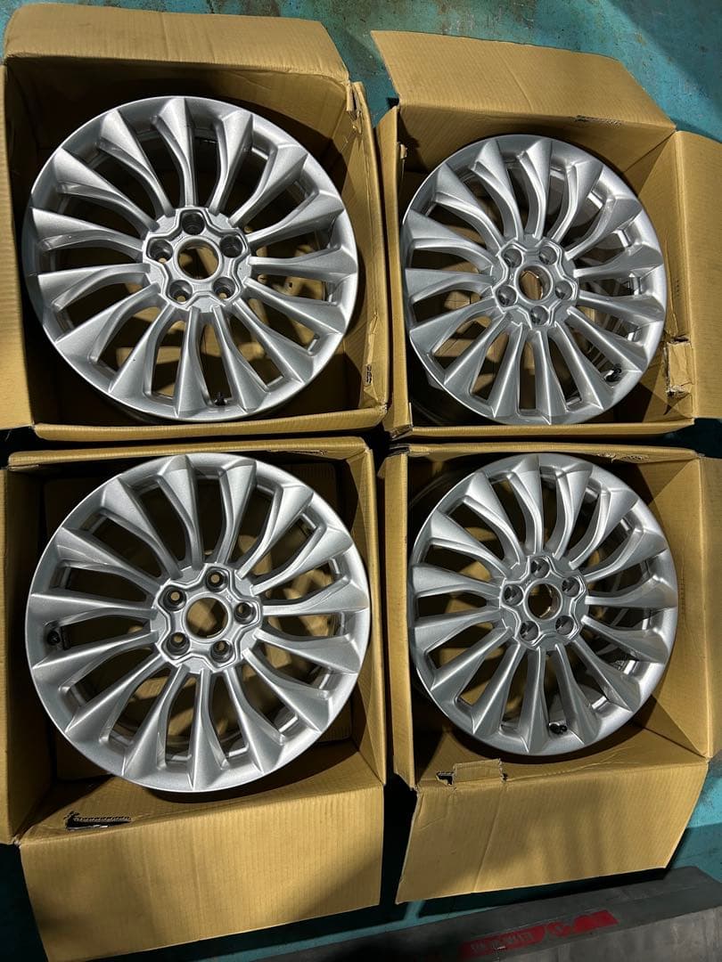 FIAT500X 純正18inch アルミ4本