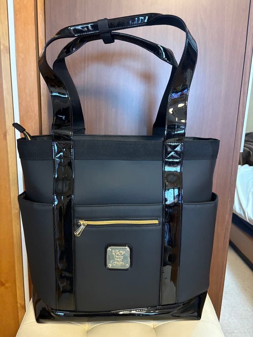 【新品・未使用】ダンスウイズドラゴン　ゴルフバック　定価28,600円