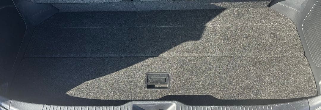 トヨタ　エスティマ　ラゲッジボードACR50 ＴＯＹＯＴＡ 黒