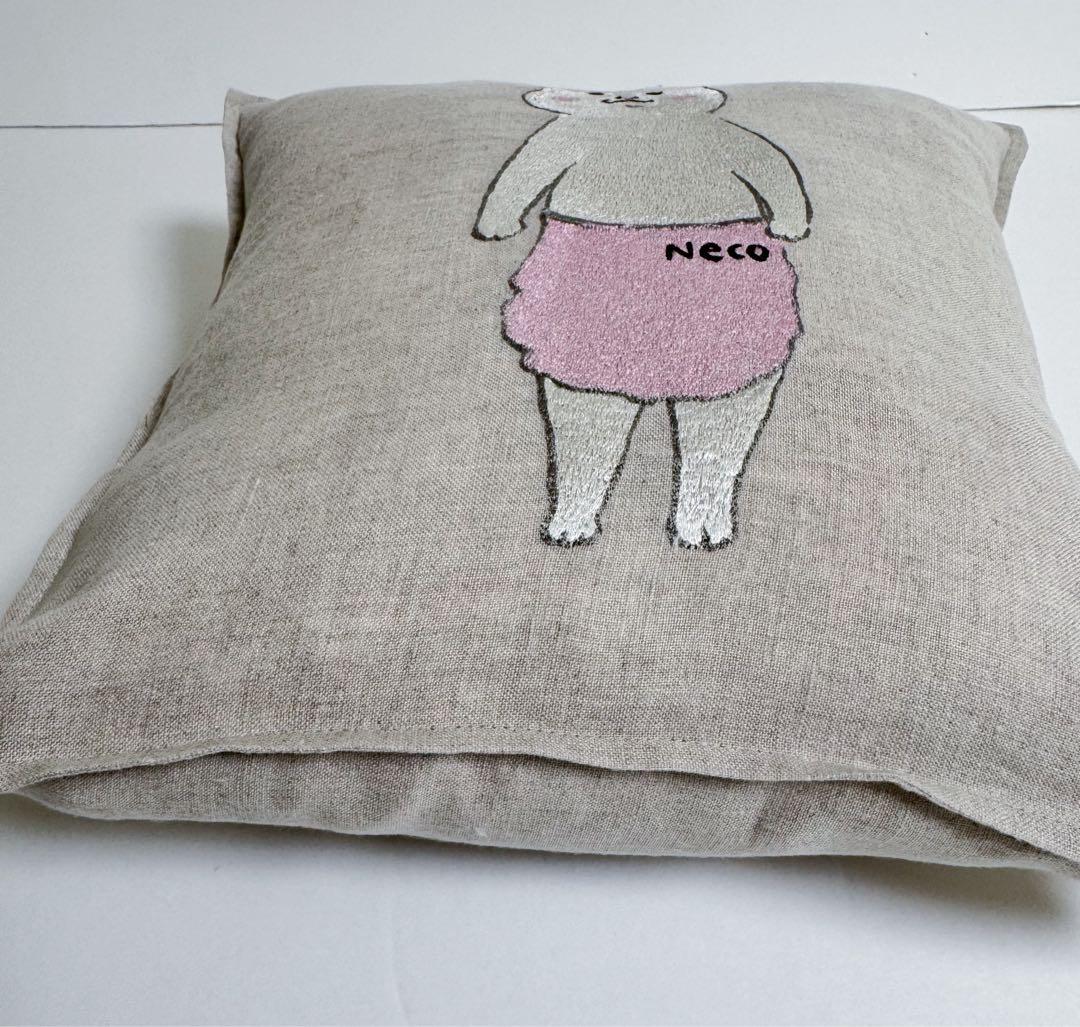 Coral & Tusk コーラルアンドタスク　× 猫村さん　クッション