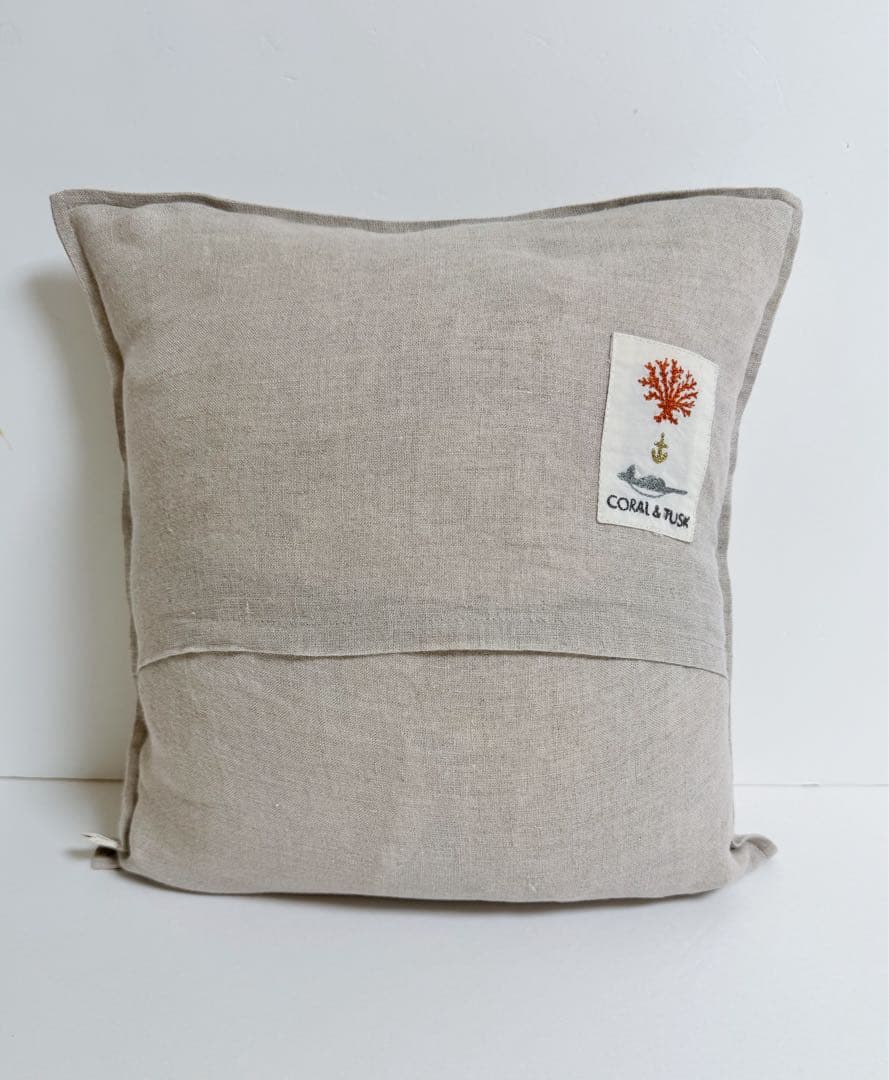 Coral & Tusk コーラルアンドタスク　× 猫村さん　クッション