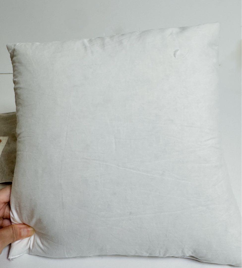 Coral & Tusk コーラルアンドタスク　× 猫村さん　クッション