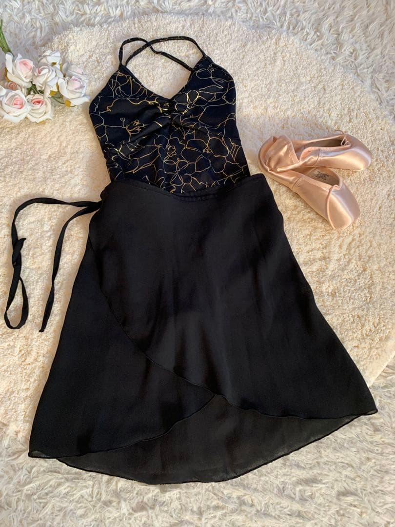 クラスインレオタードSサイズ✨ブラック&ゴールド