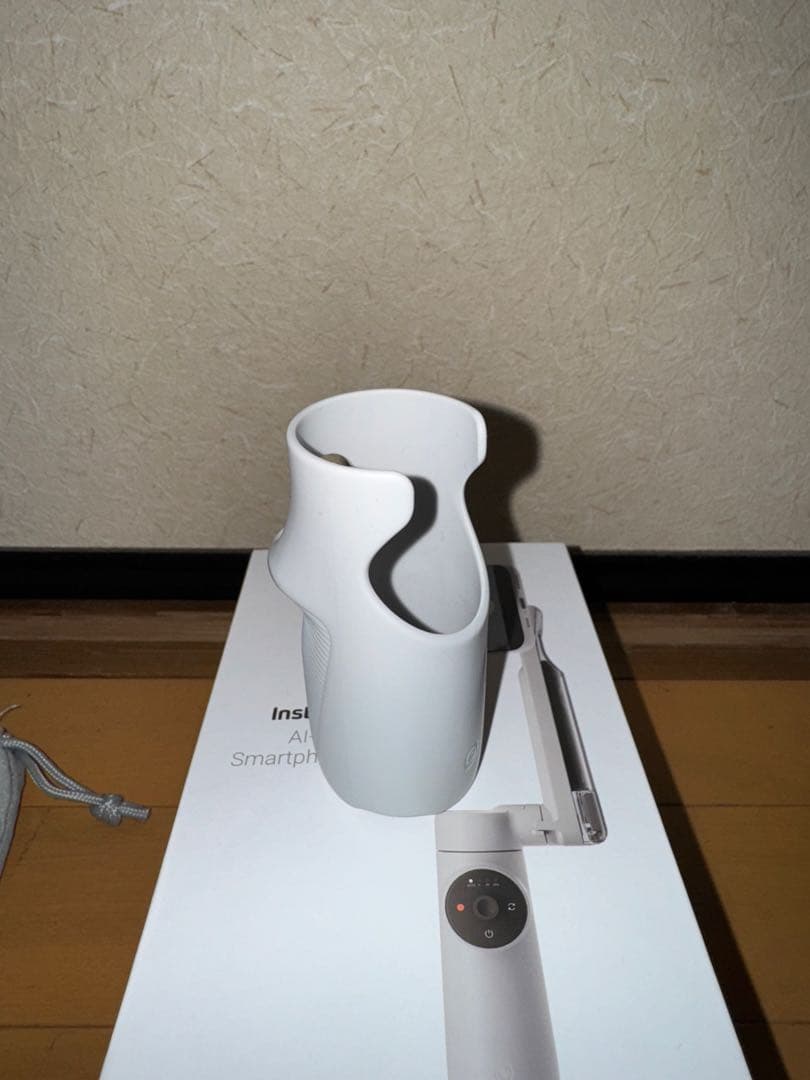 スマホアクセサリー Insta360 Flow(2023)