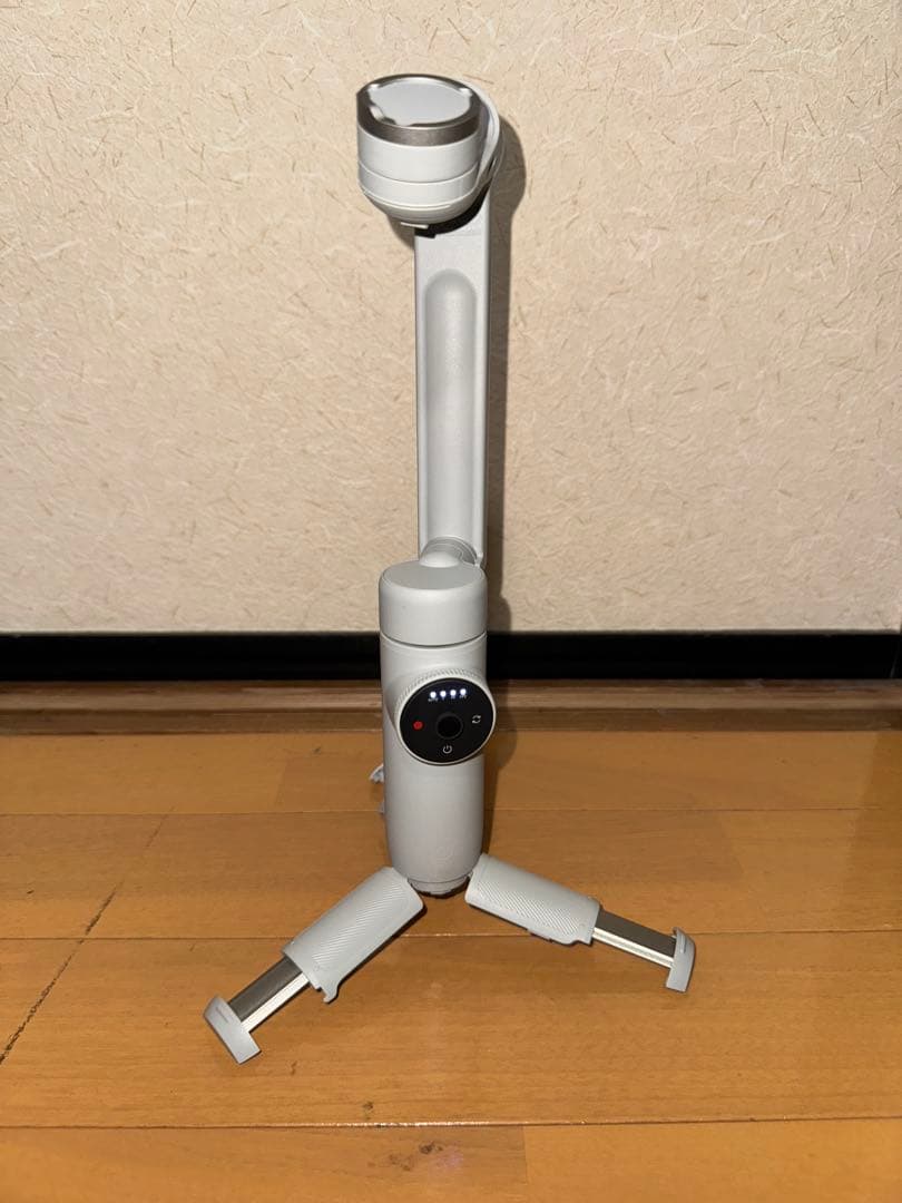 スマホアクセサリー Insta360 Flow(2023)