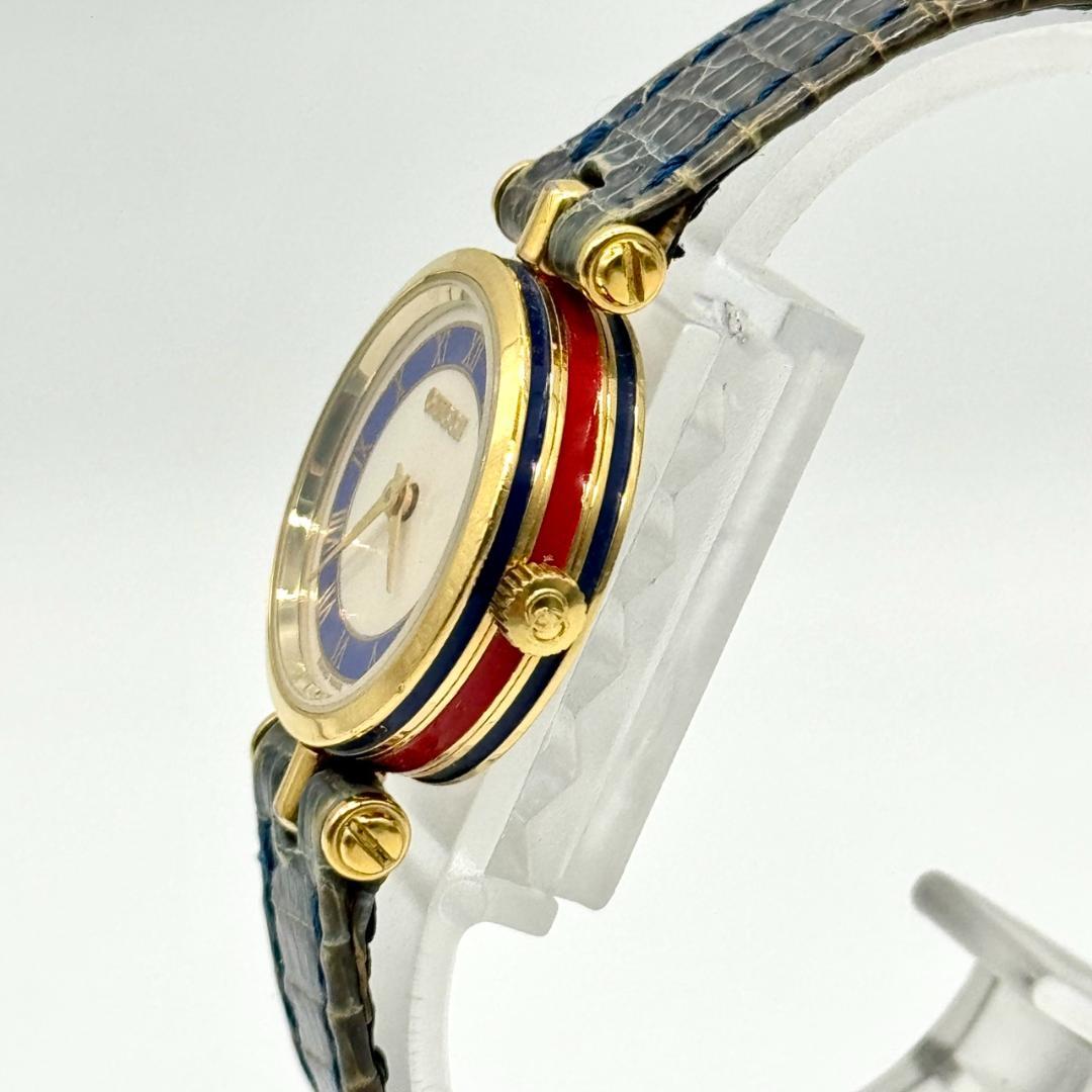 稼働品 GUCCI グッチ 腕時計 シェリーライン 白文字盤 クォーツ 青 2針