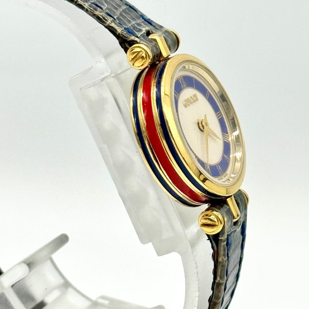 稼働品 GUCCI グッチ 腕時計 シェリーライン 白文字盤 クォーツ 青 2針