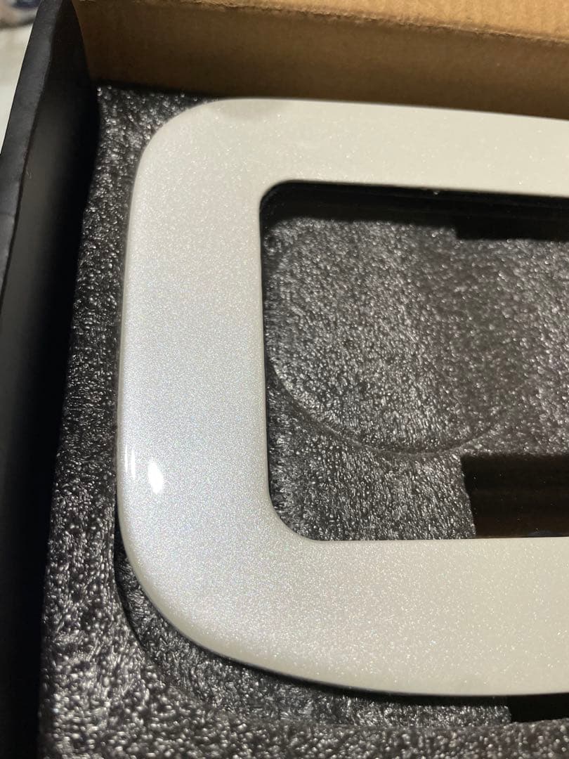 200系 ハイエース　HONEST フューエルリッドカバー　オマケ付き