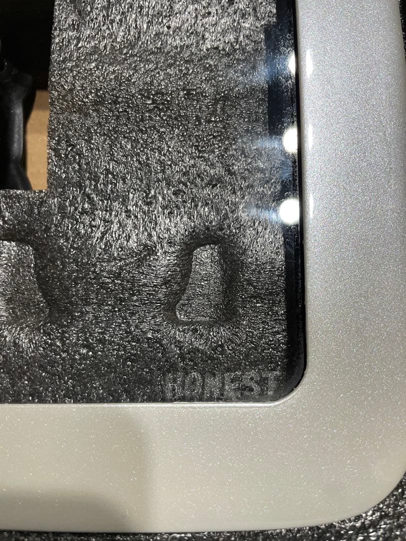 200系 ハイエース　HONEST フューエルリッドカバー　オマケ付き