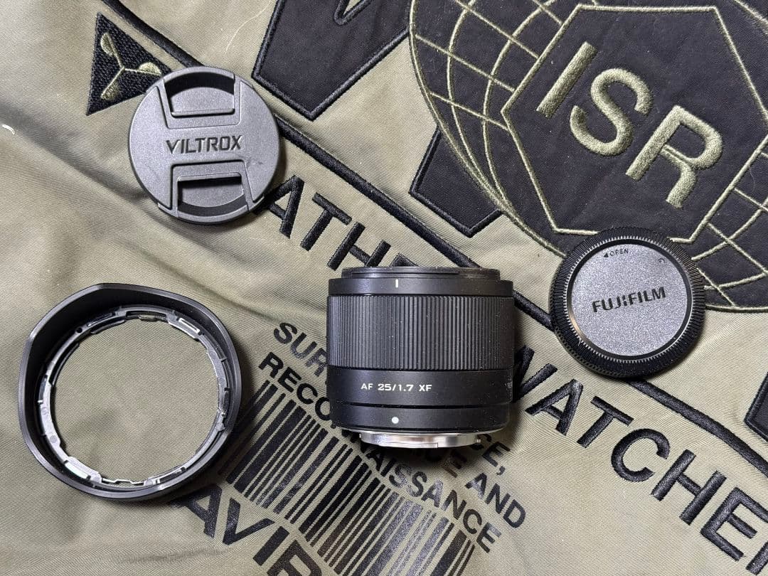 VILTROX AF 25/1.7 XF 単焦点レンズ　美品