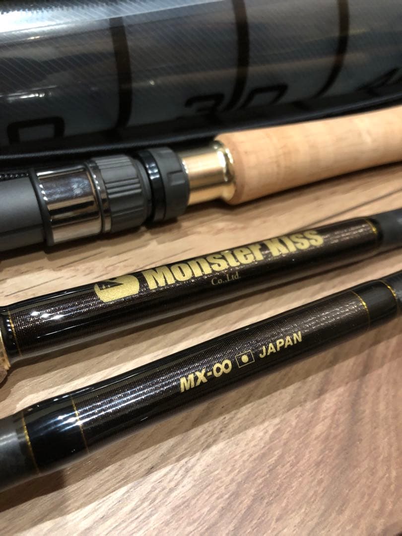 Dear Monster MX-∞の出品です。