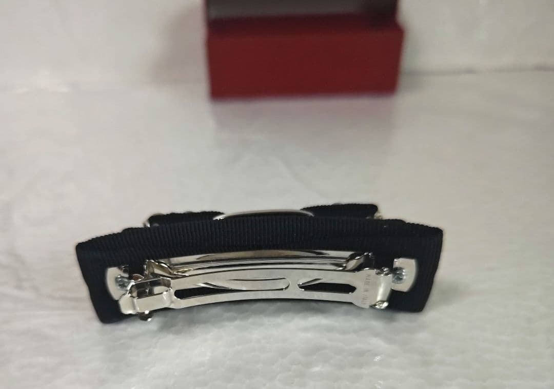 【サルヴァトーレフェラガモ】バレッタ