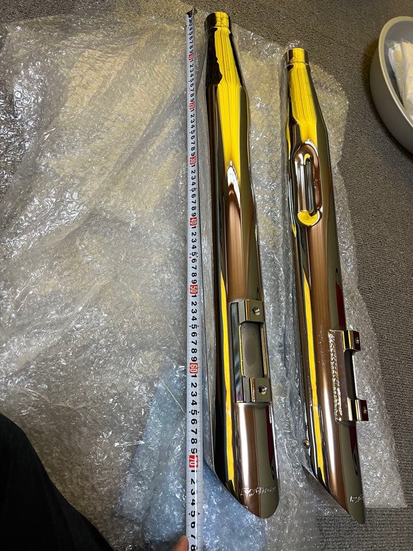 ハーレー　マフラー　python