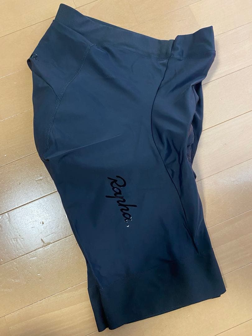 美品　raphaラファ　メンズ　ショーツ　ブラック