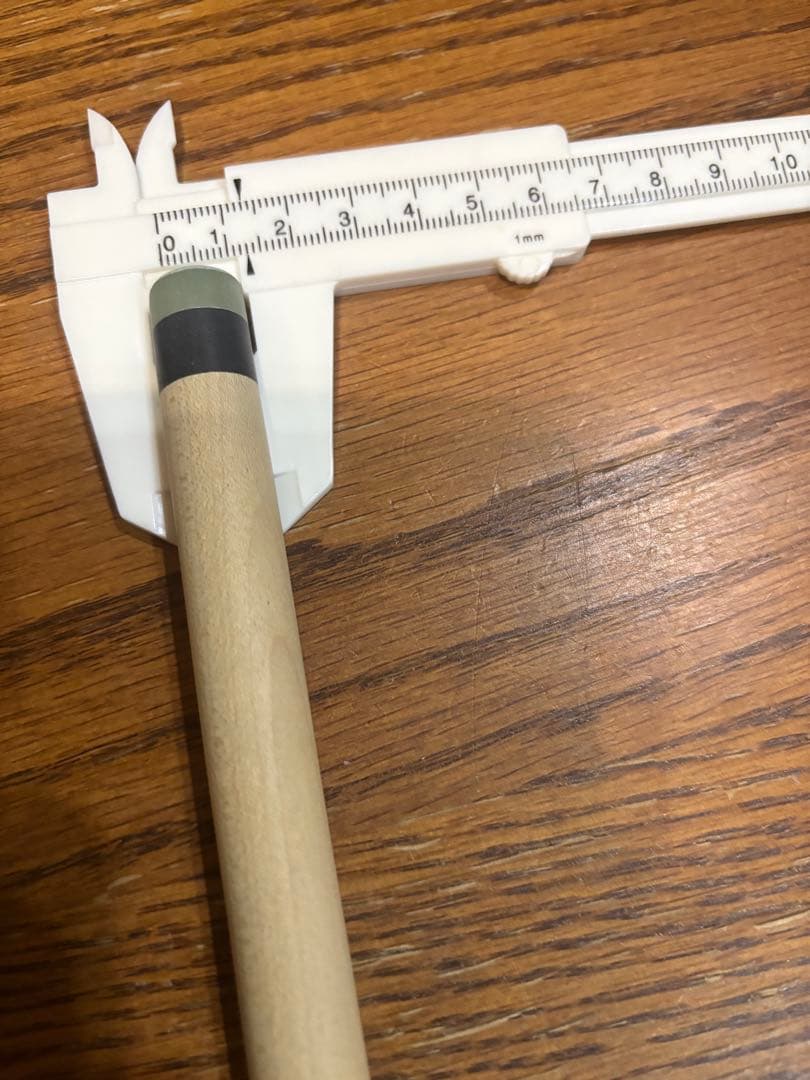 ビリヤード　ジノフェラーリジャンプキュー　台湾ヤンチンスー監修