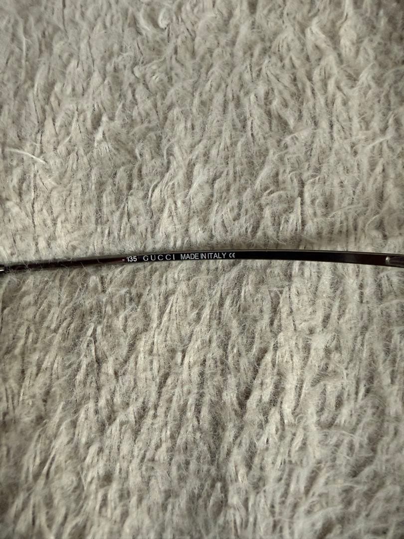 GUCCI ダークブラウンレンズ リムレスサングラス