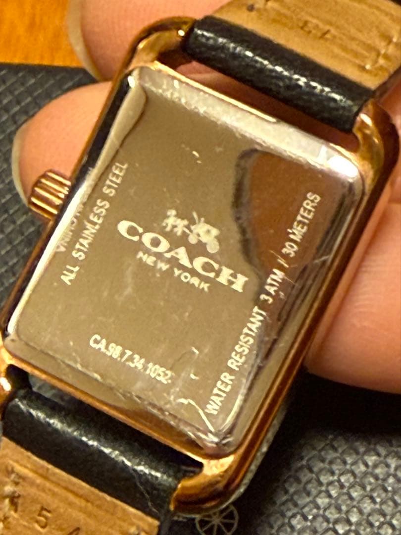 美品 COACH アナログ腕時計 ピンクゴールド/ブラック
