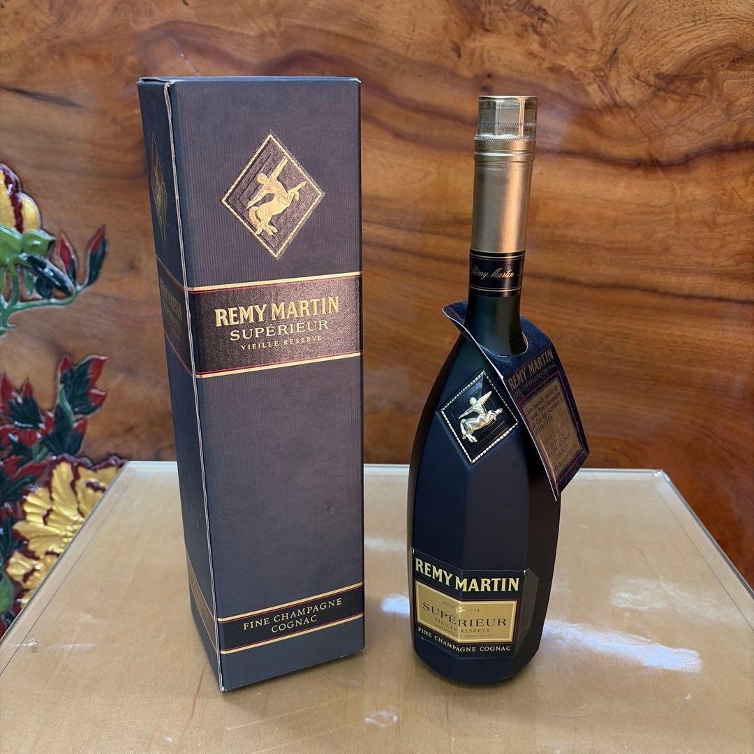 YSL REMY MARTIN、Otaru、Old Parr 古酒3本