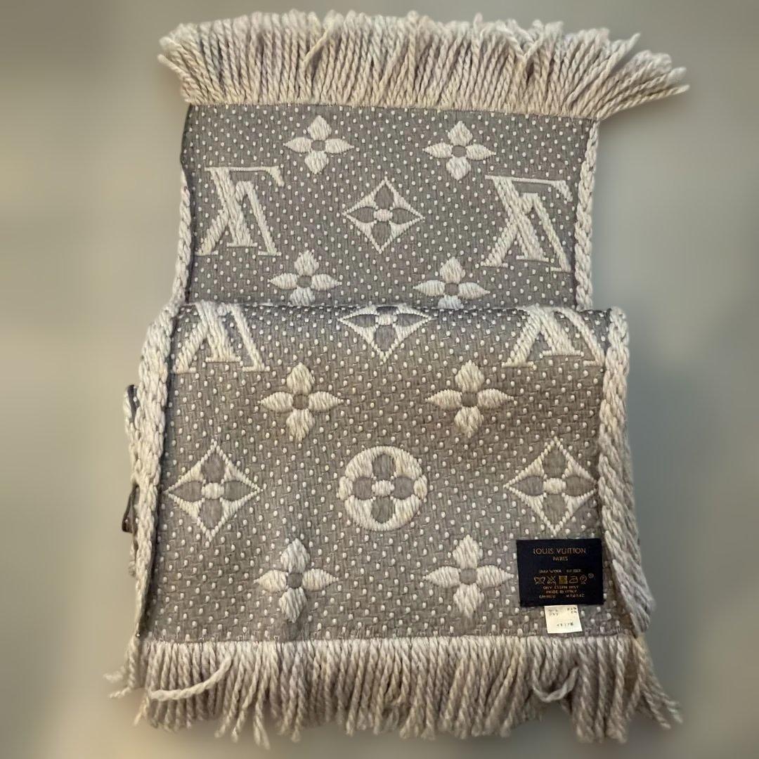 【美品】ルイヴィトン マフラー グレー