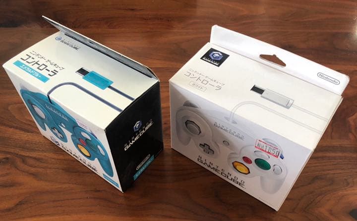 ニンテンドーゲームチューブ　コントローラ　エメラルドブルー　ホワイト　2個セット