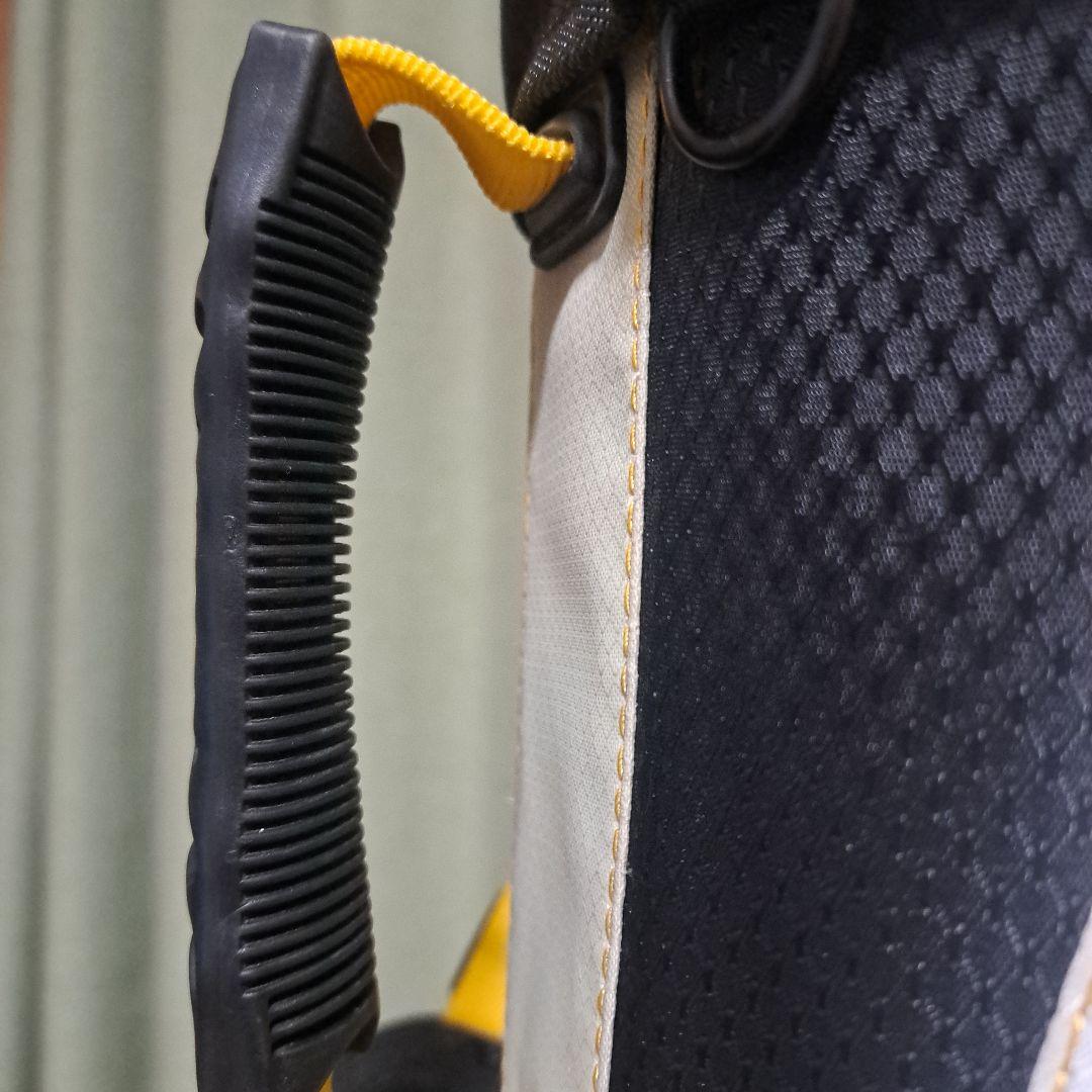 テーラーメイドRBZ STAGE 2 スタンド式キャディバッグ。美品！