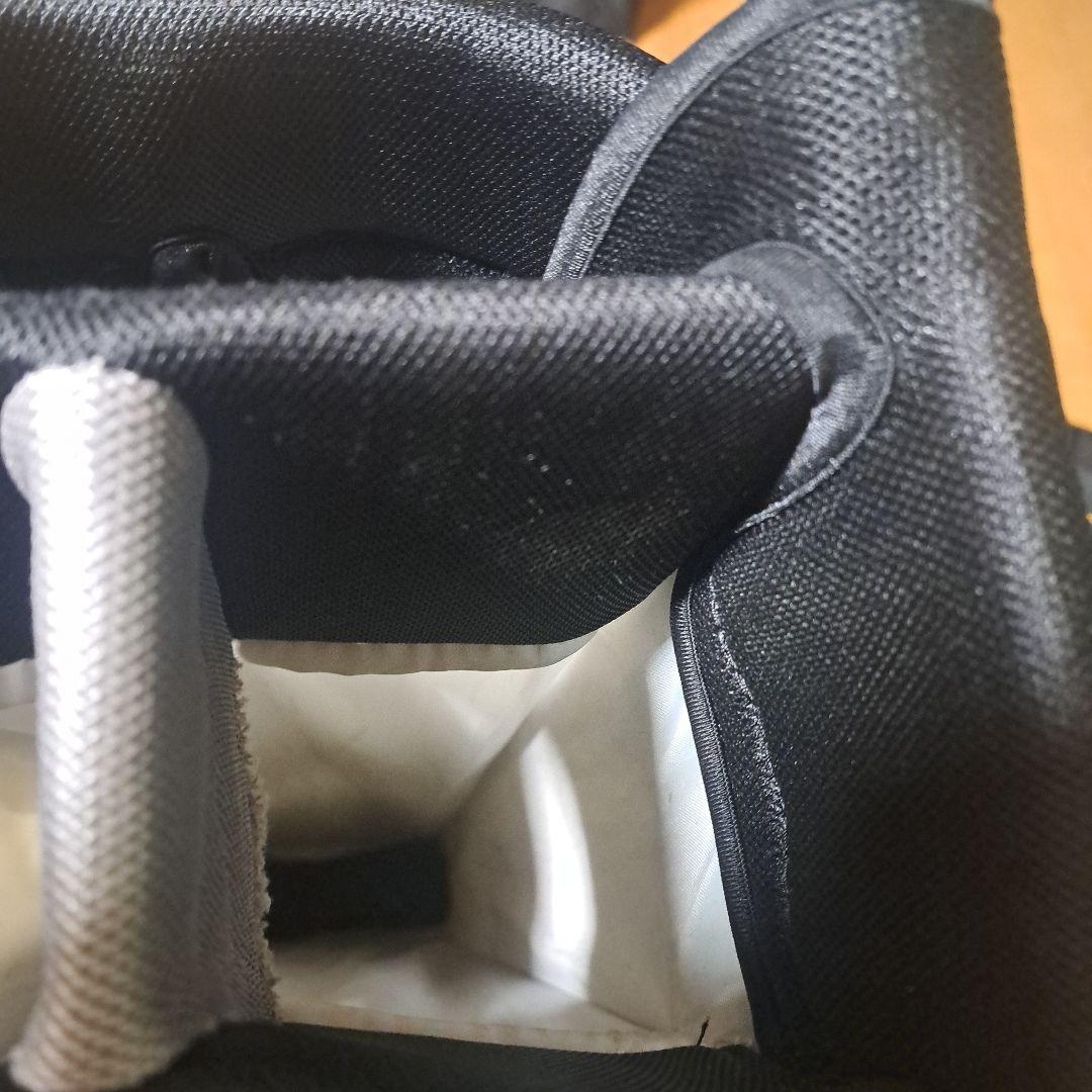 テーラーメイドRBZ STAGE 2 スタンド式キャディバッグ。美品！