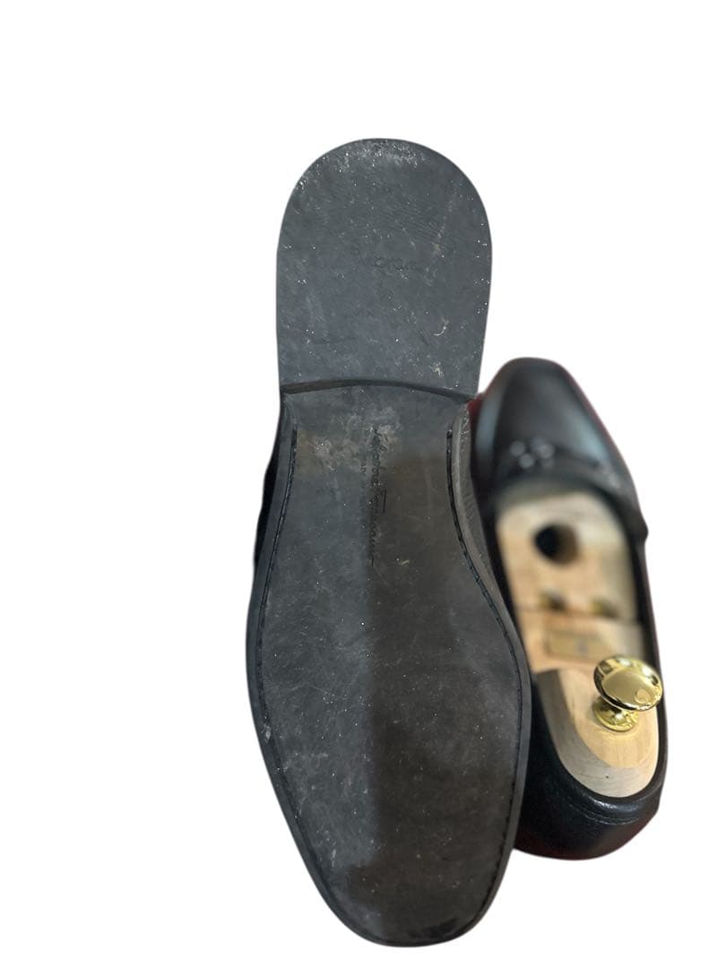 Salvatore Ferragamo メンズ　黒ローファー