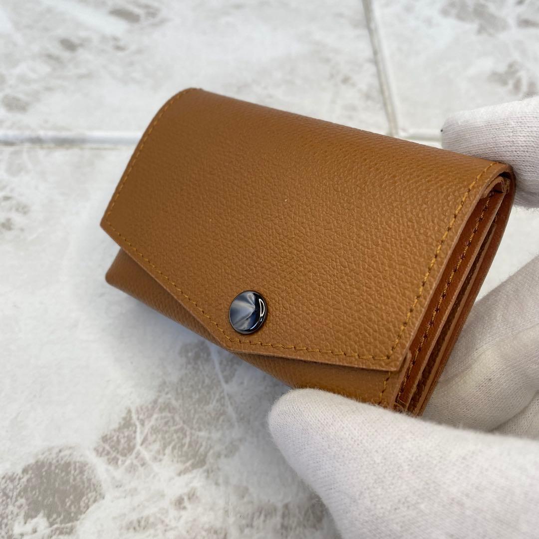 新品 abrAsus アブラサス 小さい財布 キャメル エンボス